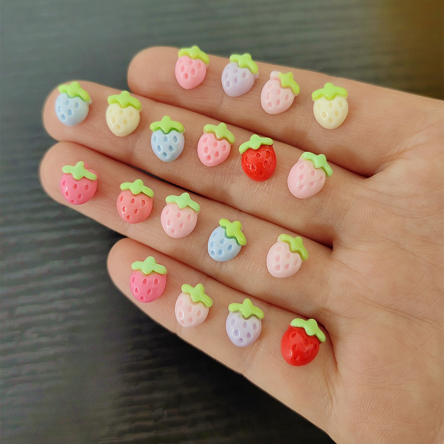 30 Buah Ornamen Bunga Stroberi - Flower Preservation Resin ulasan dan harga